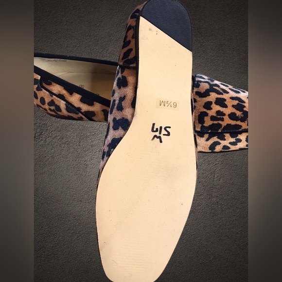 NWOT Bandolino Liberty Leopard Loafers Womens Size 6.5 - Picture 8 of 8